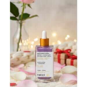 Truly Moonicorn Shimmer Body Serum Illuminate Repair Niacinamide Raspberry 3.1oz